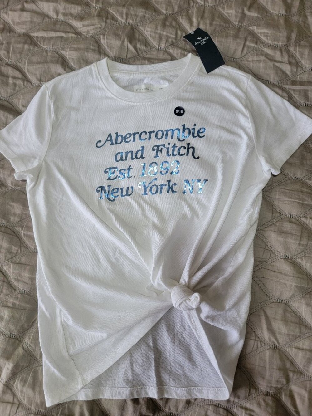 Abercrombie Kids girls short sleeve logo graphic tie-front tee